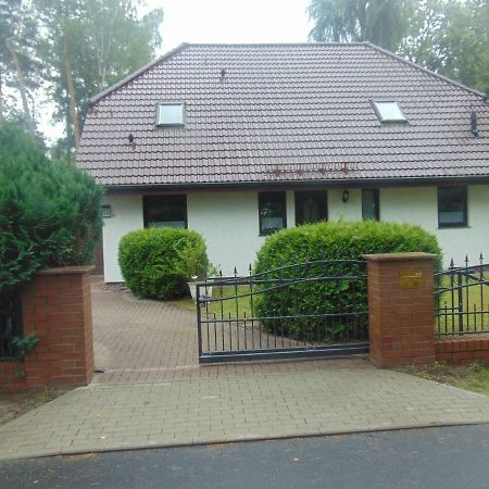 Ferienhaus Emmelie Кеніґс-Вустергаузен Екстер'єр фото