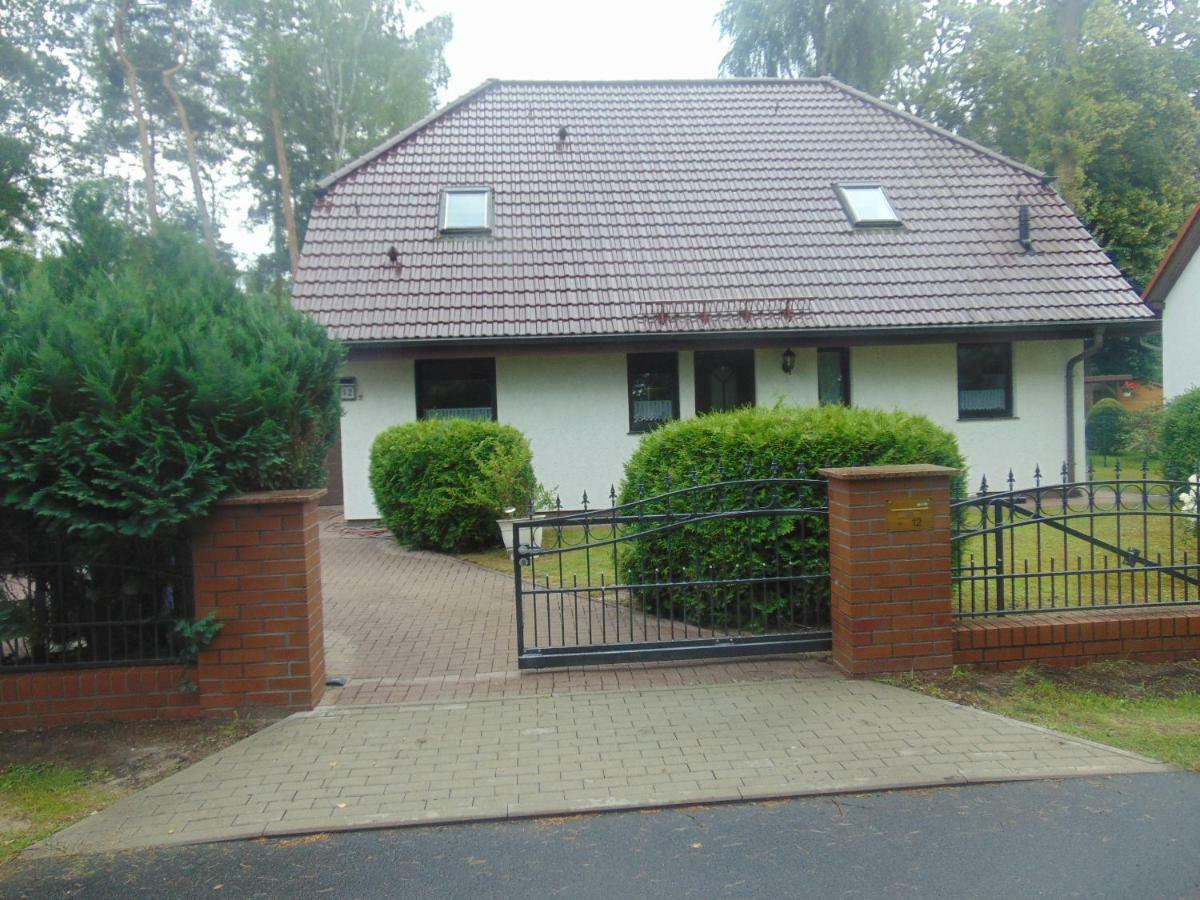 Ferienhaus Emmelie Кеніґс-Вустергаузен Екстер'єр фото